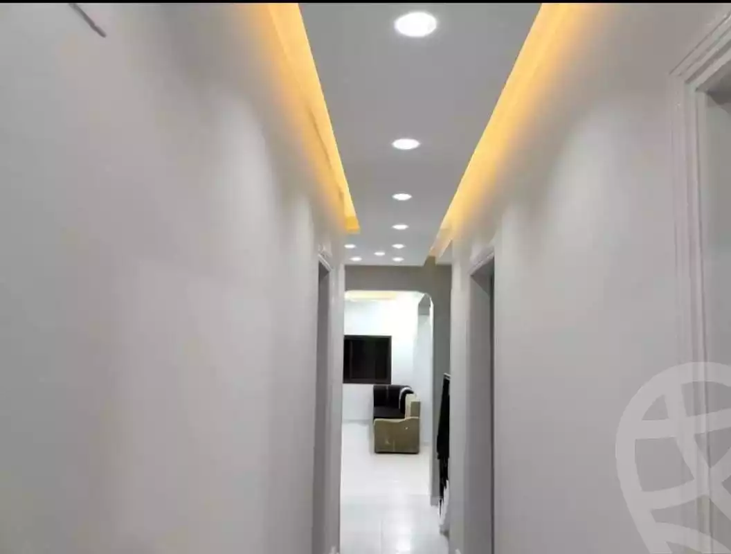 https://aqarmap.com.eg/ar/listing/5635355-for-sale-cairo-mokattam-lhdb-l-ly-diplomats-neighborhood