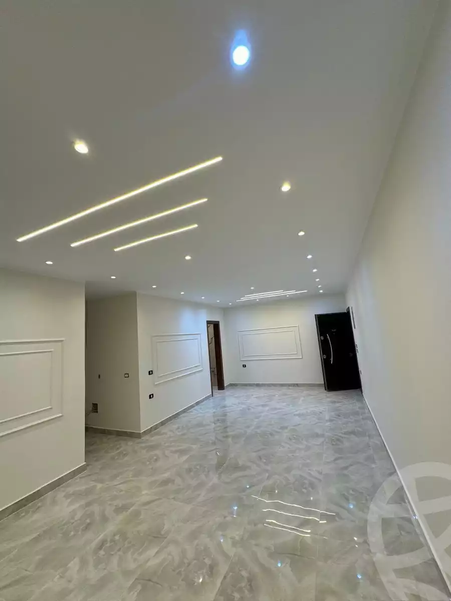 https://aqarmap.com.eg/en/listing/5637845-for-sale-cairo-new-cairo-compounds-la-maison-compound