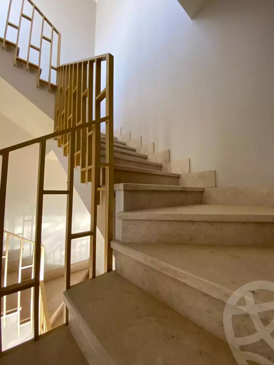 https://aqarmap.com.eg/en/listing/5638371-for-sale-cairo-el-sheikh-zayed-city-compounds-atrio