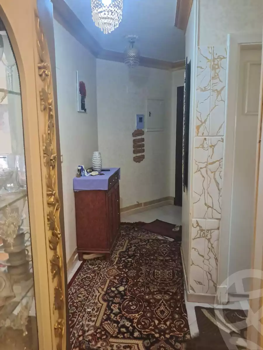 https://aqarmap.com.eg/en/listing/5638812-for-sale-cairo-el-sheikh-zayed-city-el-hay-elsabeaa