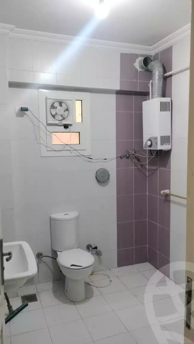 https://aqarmap.com.eg/ar/listing/5639766-for-rent-cairo-6th-of-october-el-ahyaa-neighborhood-3rd-al-hay-al-thalith-st