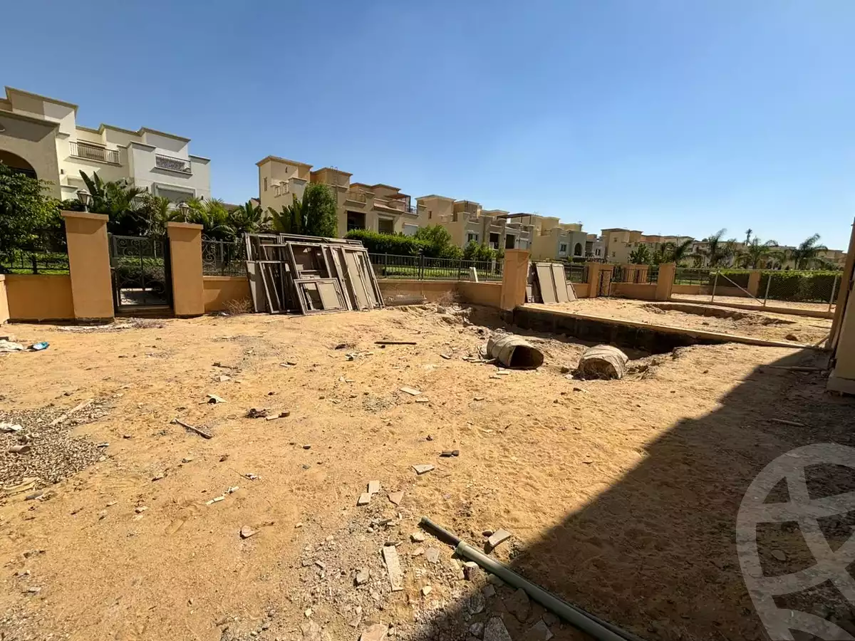 https://aqarmap.com.eg/ar/listing/5639853-for-sale-cairo-new-cairo-compounds-mivida-mivida-parcel-19
