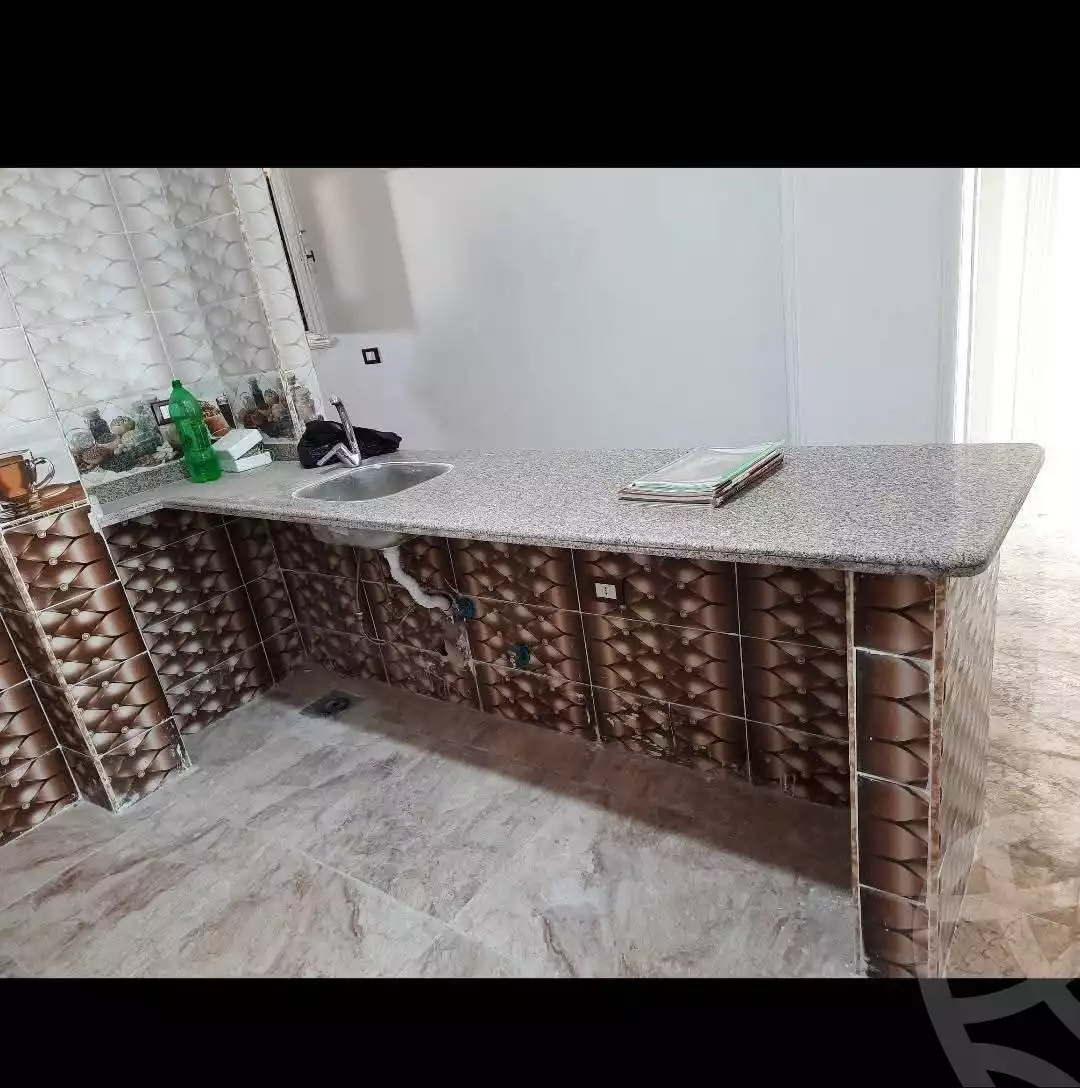 https://aqarmap.com.eg/ar/listing/5640171-for-sale-alexandria-l-jmy-lbytsh-el-hanafeya-st