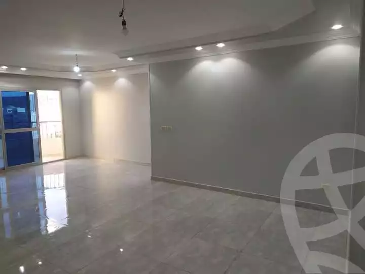 https://aqarmap.com.eg/en/listing/5641165-for-rent-cairo-mokattam-el-hadabah-el-wosta-rd-lmbhth