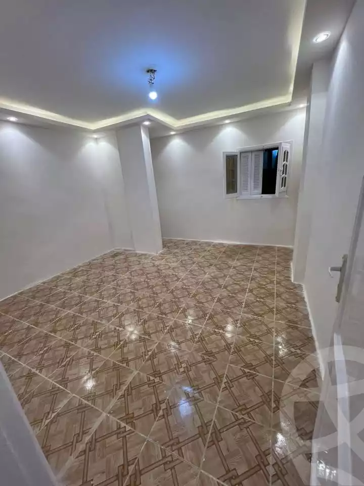 https://aqarmap.com.eg/en/listing/5642355-for-sale-alexandria-l-jmy-lbytsh-el-saleheen-mosque-st