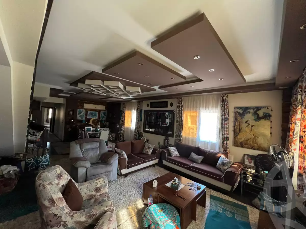https://aqarmap.com.eg/en/listing/5643062-for-sale-cairo-el-sheikh-zayed-city-compounds-continental-gardens