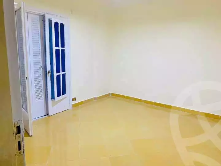 https://aqarmap.com.eg/en/listing/5644471-for-sale-alexandria-alexandria-marsa-matrouh-rd