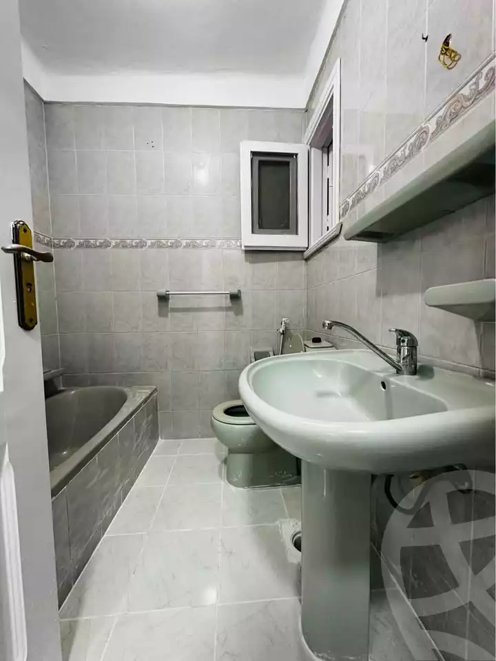 https://aqarmap.com.eg/en/listing/5644504-for-sale-alexandria-l-jmy-shataa-el-nakheel