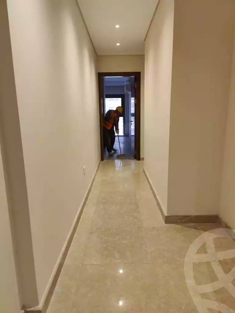 https://aqarmap.com.eg/en/listing/5644385-for-rent-cairo-el-sheikh-zayed-city-compounds-zyd-wr-llttwyr-z-tower