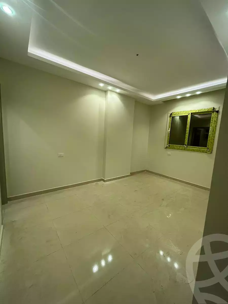 https://aqarmap.com.eg/en/listing/5645401-for-sale-cairo-6th-of-october-el-ahyaa-neighborhood-3rd-omar-ibn-el-khattab-st