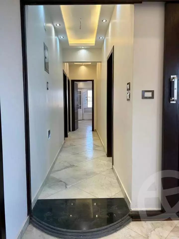 https://aqarmap.com.eg/ar/listing/5647852-for-sale-gharbia-tanta-tanta-city-al-helw-st