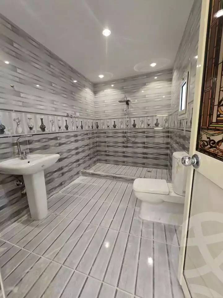 https://aqarmap.com.eg/en/listing/5648128-for-sale-alexandria-l-jmy-lbytsh-el-bostan-st