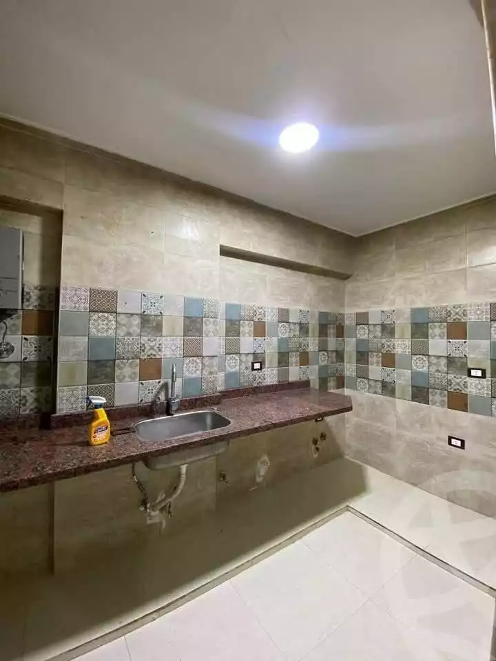 https://aqarmap.com.eg/en/listing/5648352-for-sale-alexandria-l-jmy-lbytsh-el-reyad-st