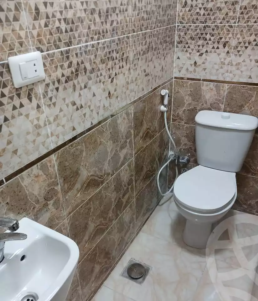 https://aqarmap.com.eg/en/listing/5648473-for-sale-alexandria-miami-shr-jml-bd-lnsr