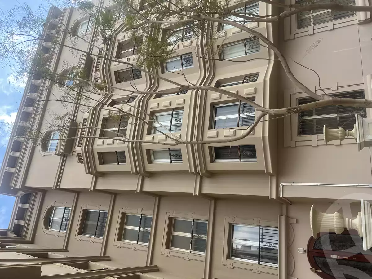 https://aqarmap.com.eg/en/listing/5969460-for-rent-cairo-new-cairo-compounds-hyde-park-centre-ville-hyde-park