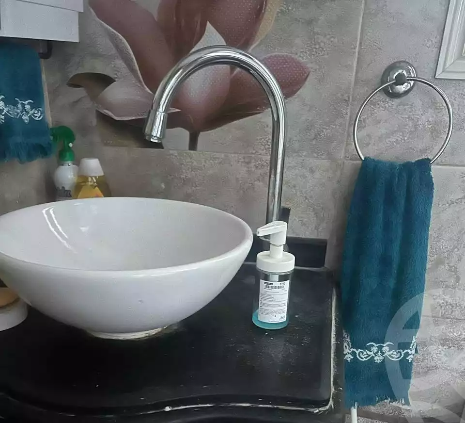 https://aqarmap.com.eg/ar/listing/5649598-for-sale-alexandria-sydy-bshr-sydy-bshr-bhry-gamal-abd-el-nasir-st
