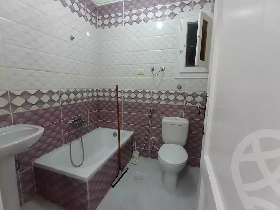 https://aqarmap.com.eg/en/listing/5649821-for-sale-alexandria-l-jmy-shataa-el-nakheel