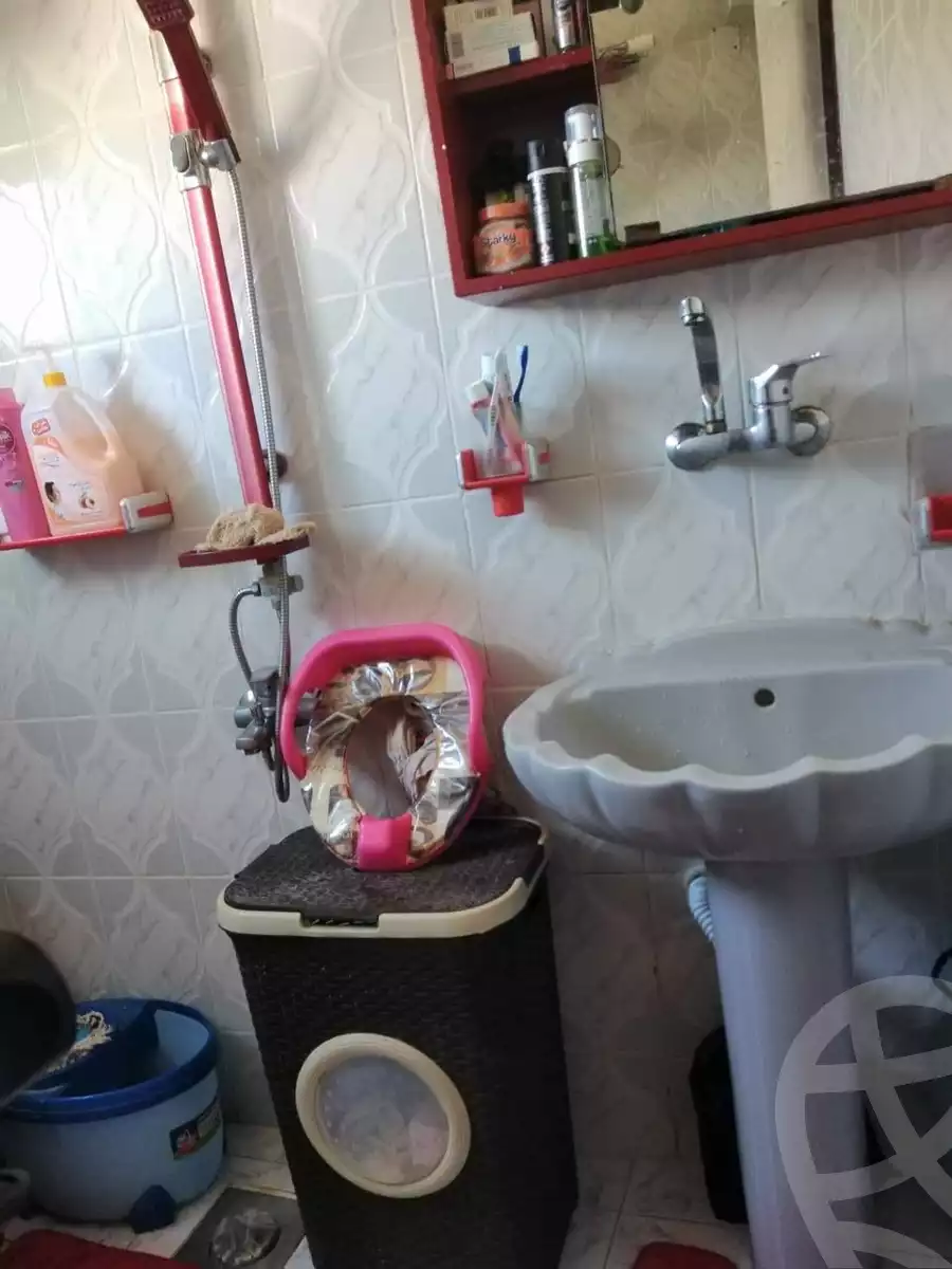 https://aqarmap.com.eg/en/listing/5650549-for-sale-alexandria-el-mandara-mohammed-ateya-st