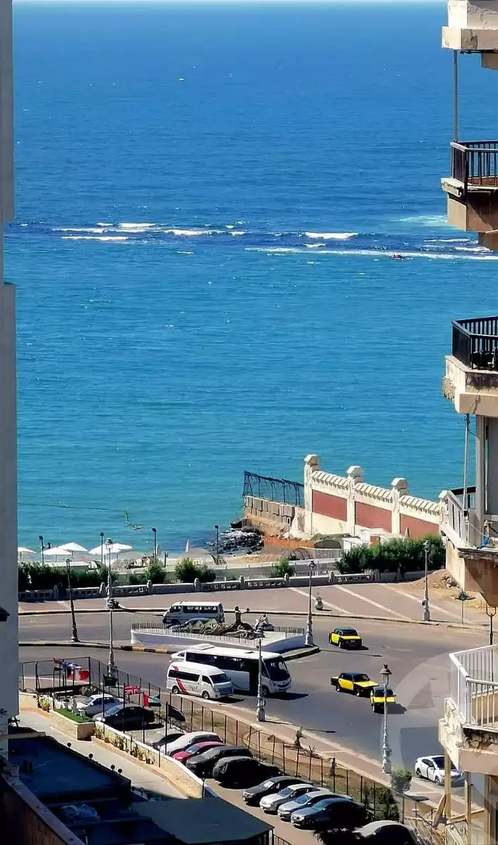 https://aqarmap.com.eg/en/listing/5650573-for-sale-alexandria-el-mandara-alex-el-mandara-bahri