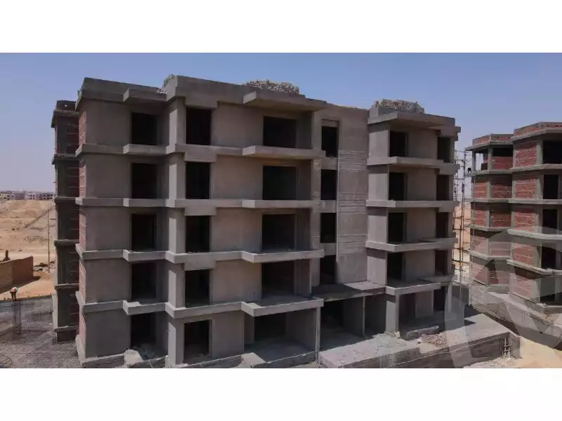https://aqarmap.com.eg/en/listing/5651329-for-sale-cairo-6th-of-october-compounds-kmbwnd-jryn-6-mbny-drys