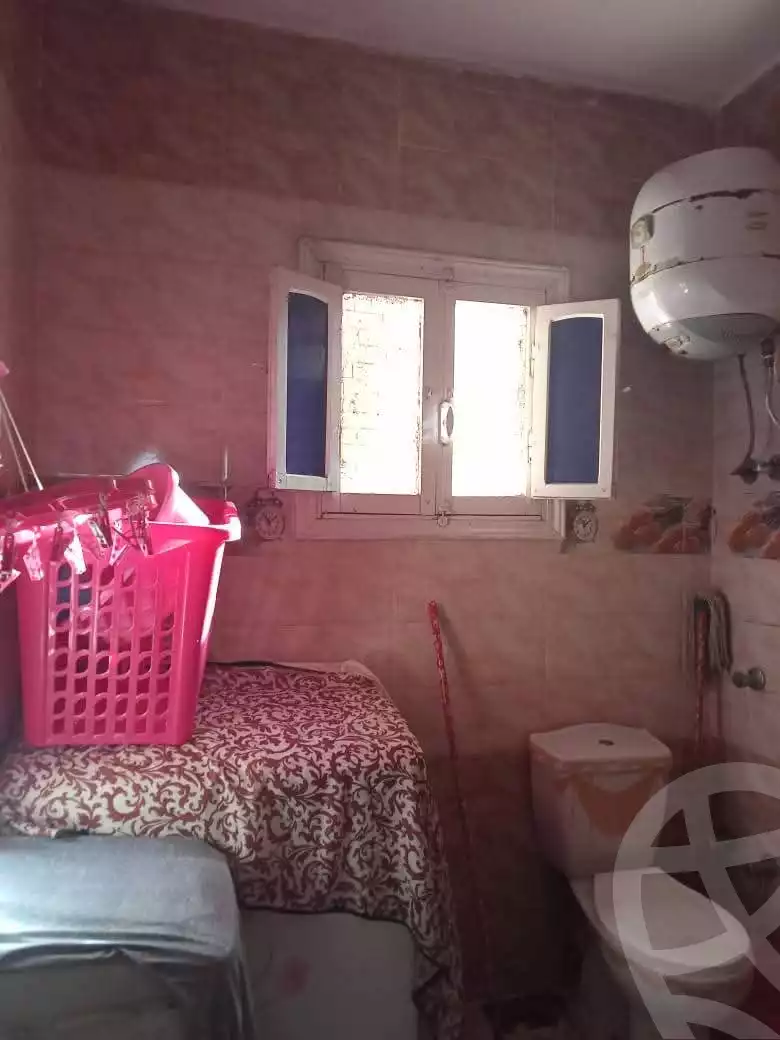https://aqarmap.com.eg/ar/listing/5652097-for-sale-gharbia-el-mahallah-el-kubra-shr-n-mn-l-sr