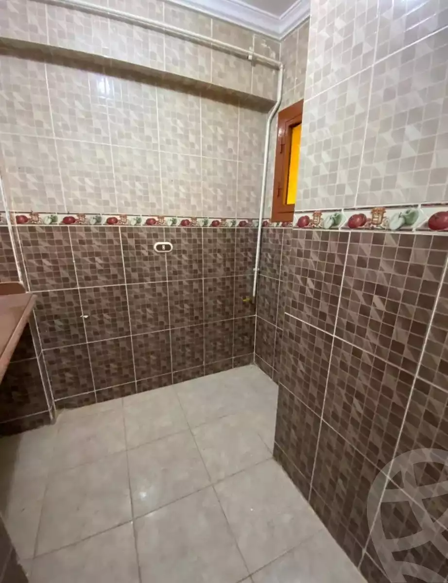 https://aqarmap.com.eg/ar/listing/5652333-for-sale-alexandria-l-jmy-lbytsh-qased-kareem-st