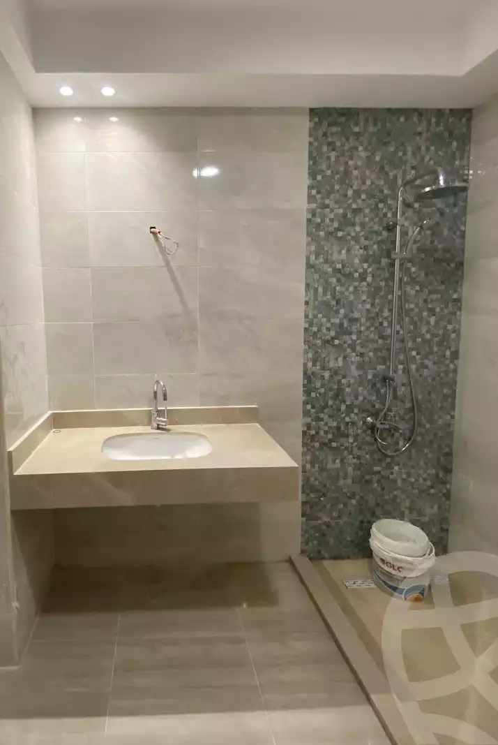https://aqarmap.com.eg/ar/listing/5653430-for-rent-cairo-new-cairo-el-lotus-lotus-north-lmntq-lthny-llwts-lshmly