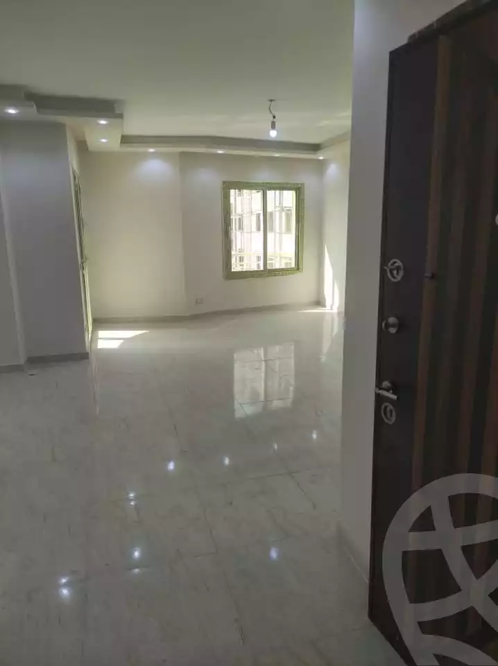 https://aqarmap.com.eg/en/listing/5653814-for-rent-cairo-mokattam-el-hadabah-el-wosta-rd-lmbhth