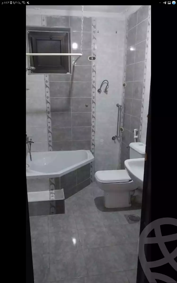 https://aqarmap.com.eg/en/listing/5654298-for-rent-cairo-mokattam-el-hadabah-el-wosta-rd-lmbhth