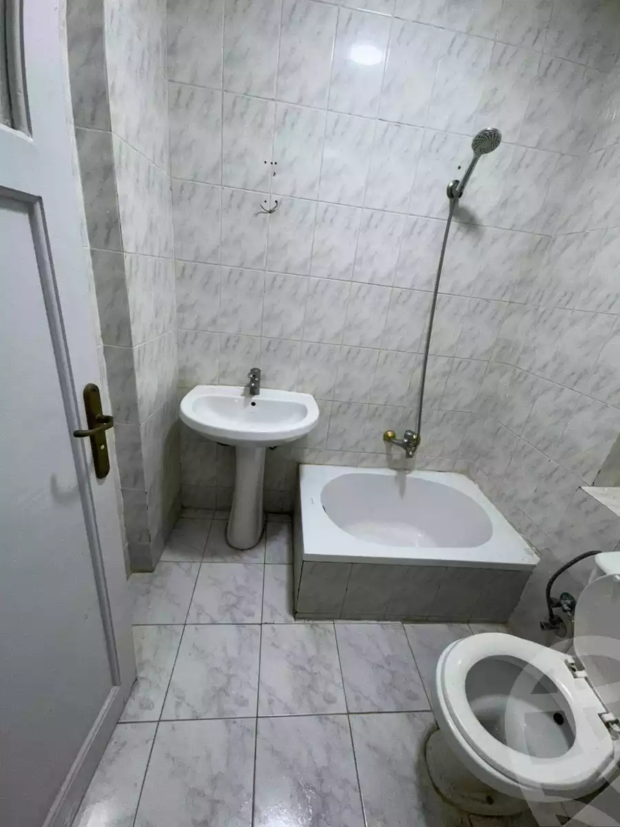 https://aqarmap.com.eg/ar/listing/5655054-for-sale-alexandria-l-jmy-shataa-el-nakheel-street-35