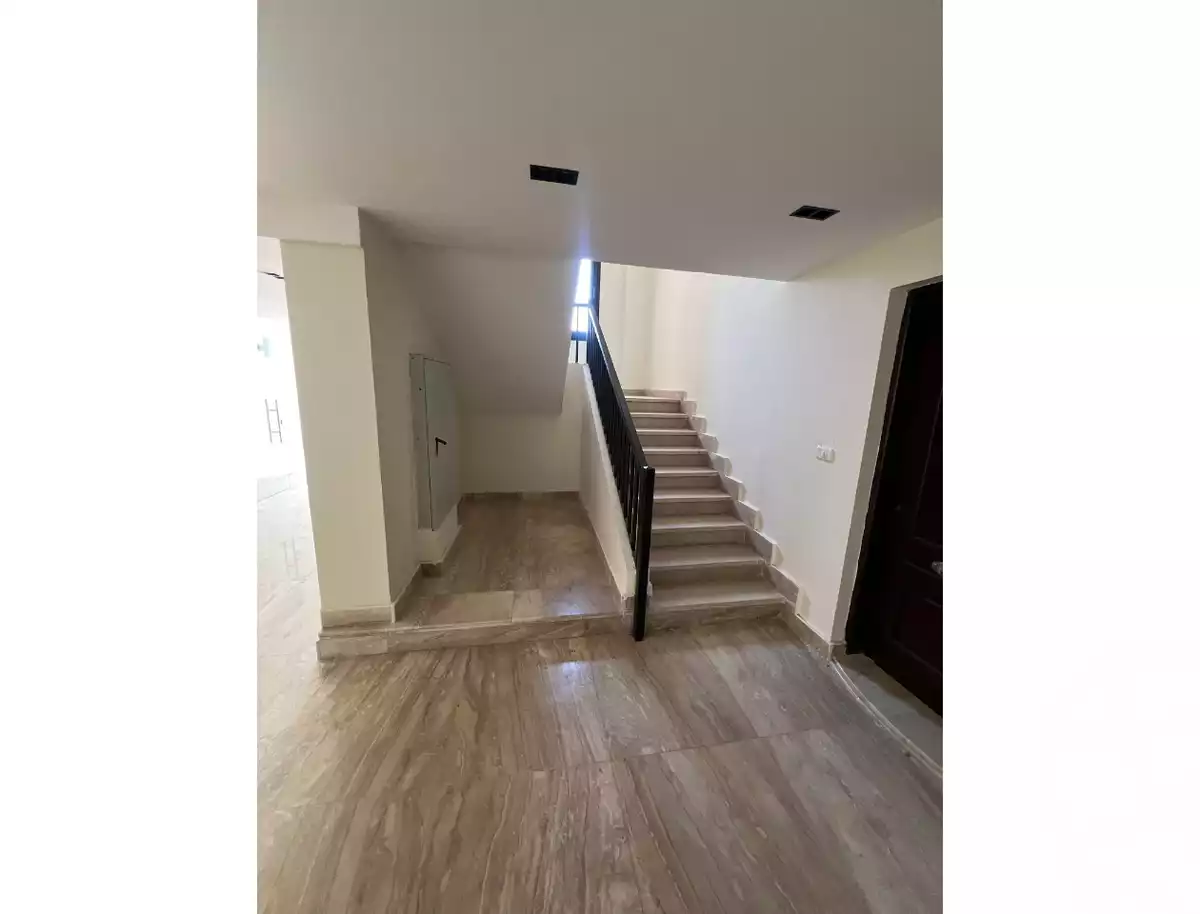 https://aqarmap.com.eg/en/listing/5657387-for-sale-cairo-el-sheikh-zayed-city-compounds-bliss-gate-compound-torec