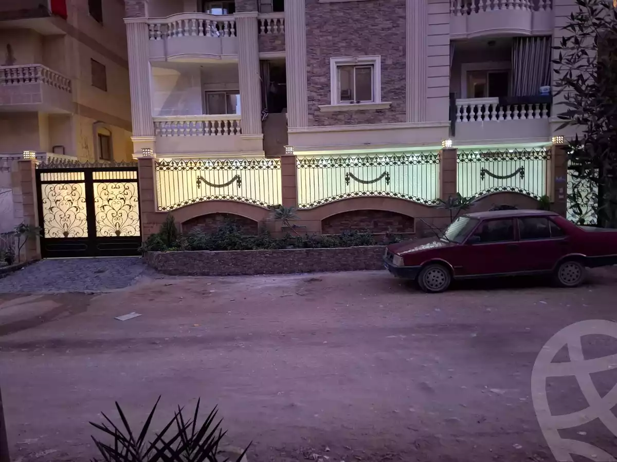 https://aqarmap.com.eg/en/listing/5658282-for-sale-cairo-hadayek-el-ahram-mntq