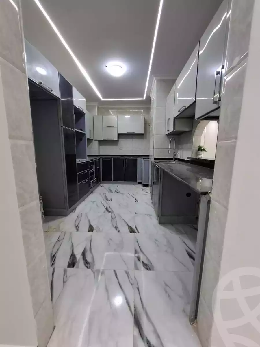 https://aqarmap.com.eg/en/listing/5658282-for-sale-cairo-hadayek-el-ahram-mntq