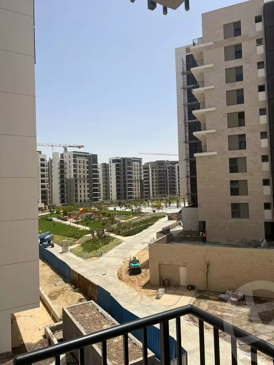 https://aqarmap.com.eg/ar/listing/5658578-for-rent-cairo-el-sheikh-zayed-city-compounds-zyd-wr-llttwyr-park-towers-zed-el-sheikh-zayed-compound