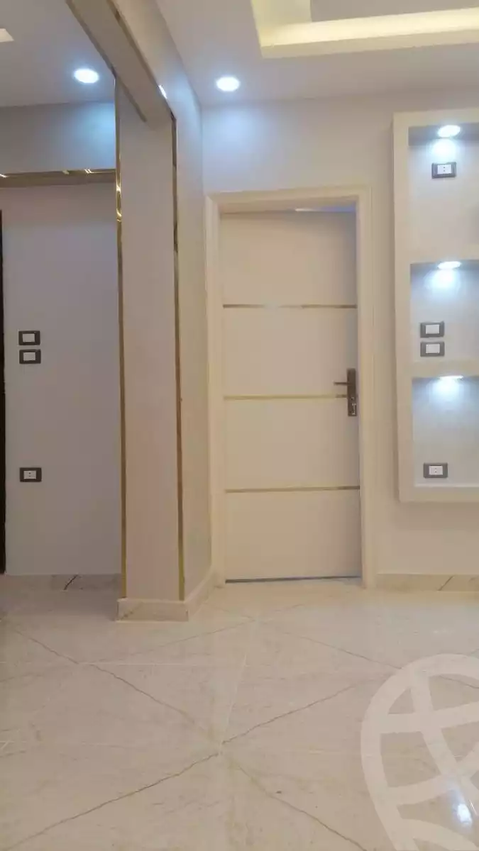 https://aqarmap.com.eg/ar/listing/5658754-for-sale-gharbia-tanta-tanta-city-saeed-st