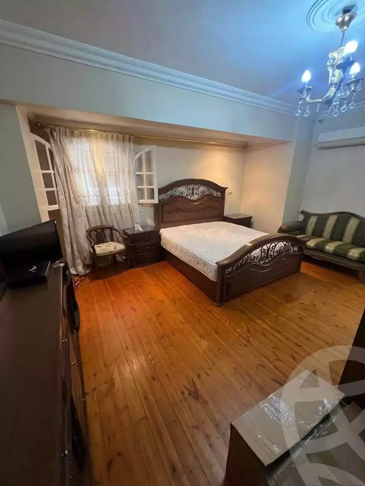 https://aqarmap.com.eg/en/listing/5658783-for-sale-alexandria-moharram-bey-shr-jll-ldswqy
