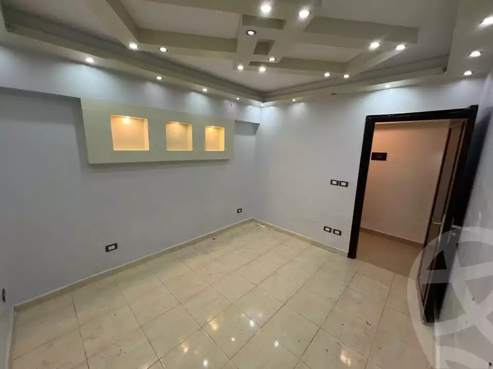 https://aqarmap.com.eg/ar/listing/5660677-for-sale-alexandria-zezenia-ibrahim-el-attar-st