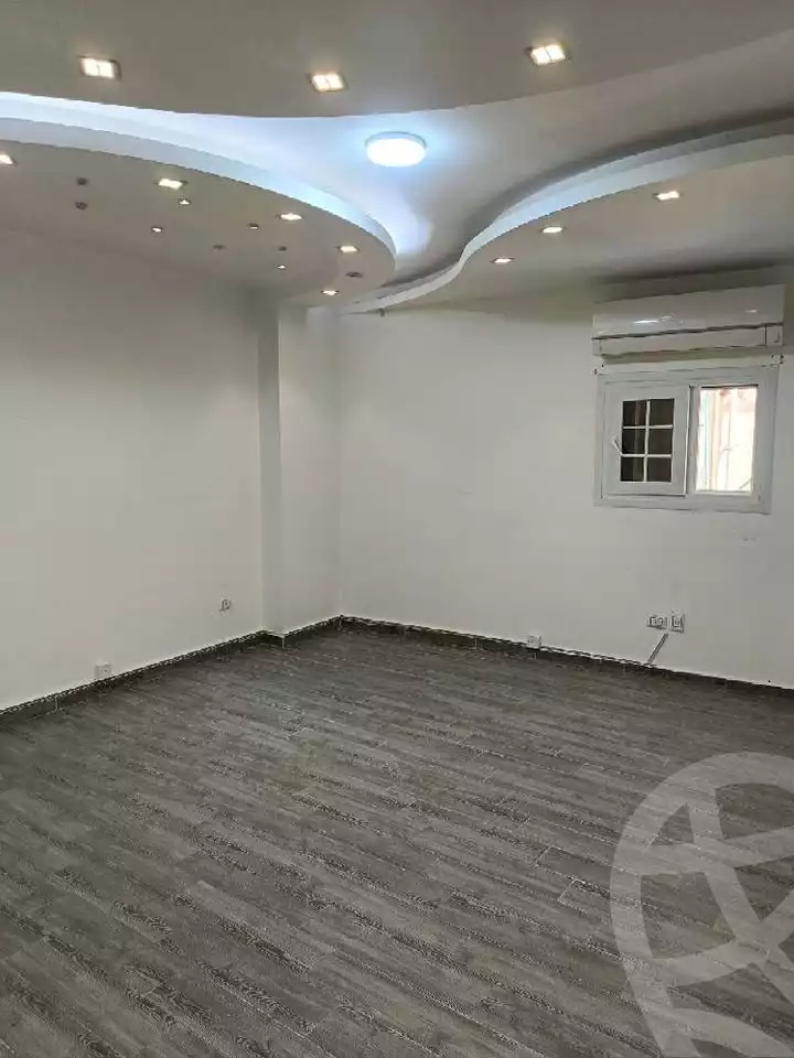 https://aqarmap.com.eg/ar/listing/5660874-for-rent-cairo-mokattam-lhdb-l-ly