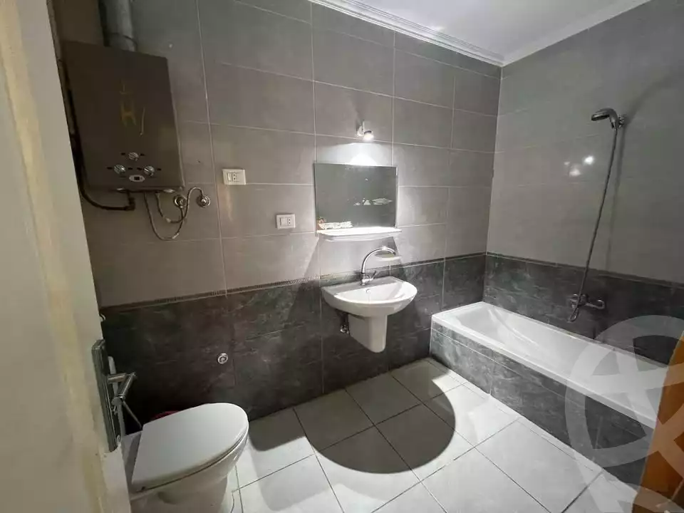 https://aqarmap.com.eg/en/listing/5660954-for-rent-cairo-mokattam-el-hadabah-el-wosta-el-mantaqa-el-khamsa