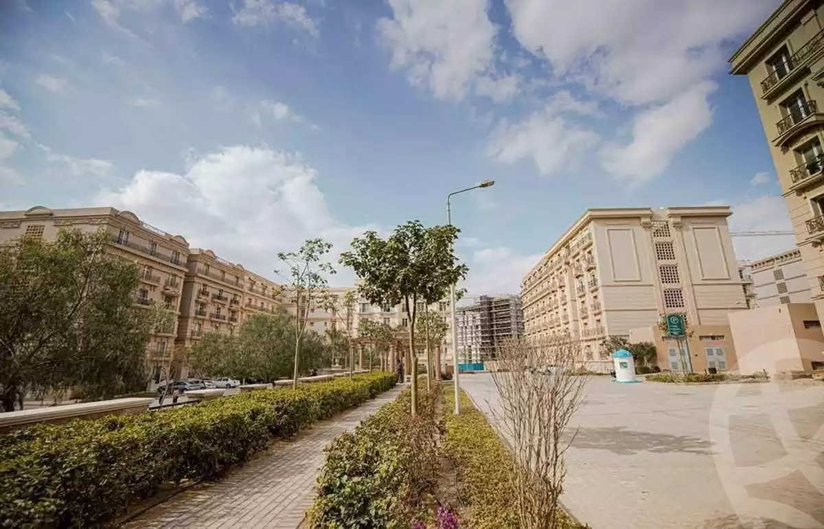 https://aqarmap.com.eg/en/listing/5662682-for-sale-cairo-new-cairo-compounds-hyde-park-greens-hyde-park-compound