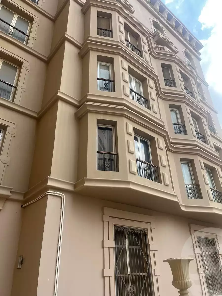 https://aqarmap.com.eg/en/listing/5663502-for-rent-cairo-new-cairo-compounds-hyde-park-centre-ville-hyde-park