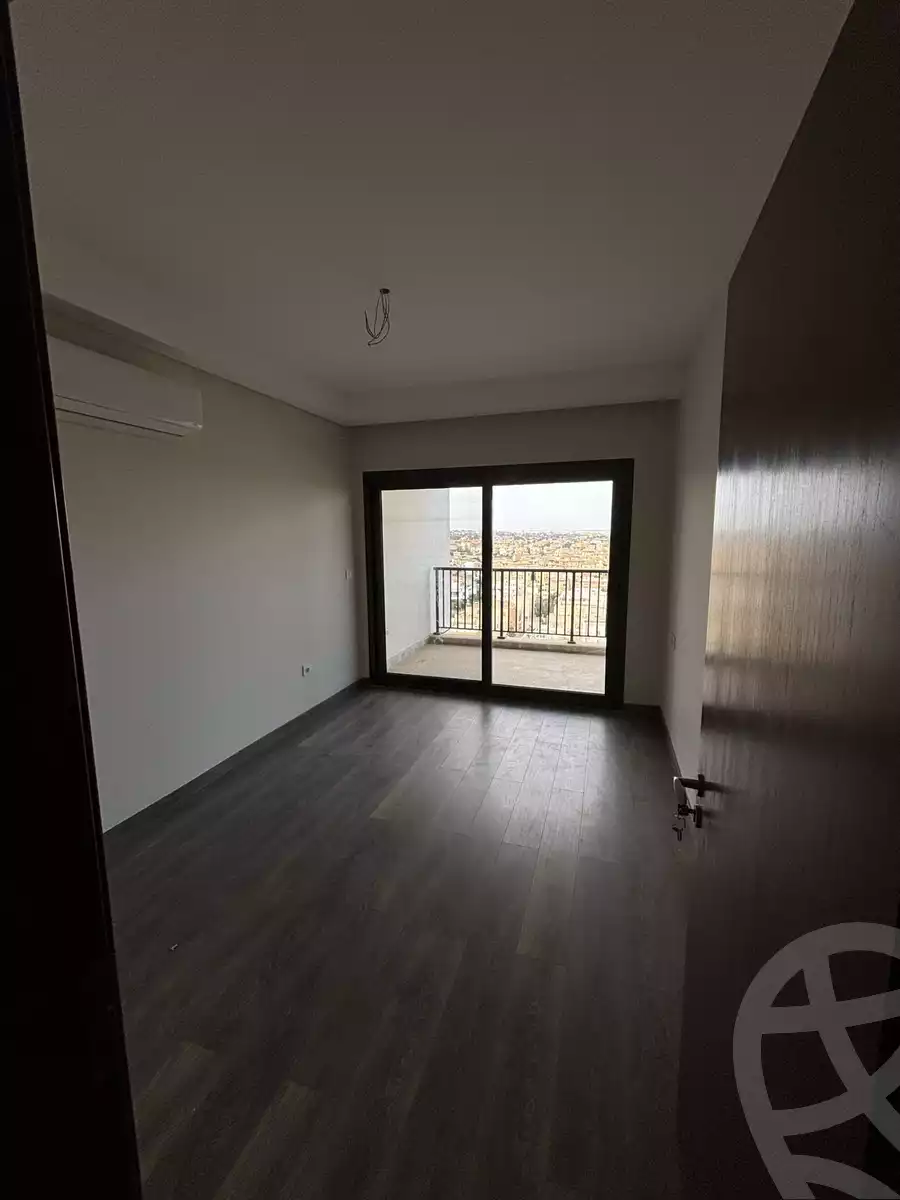 https://aqarmap.com.eg/en/listing/5664802-for-rent-cairo-el-sheikh-zayed-city-compounds-zyd-wr-llttwyr-z-tower