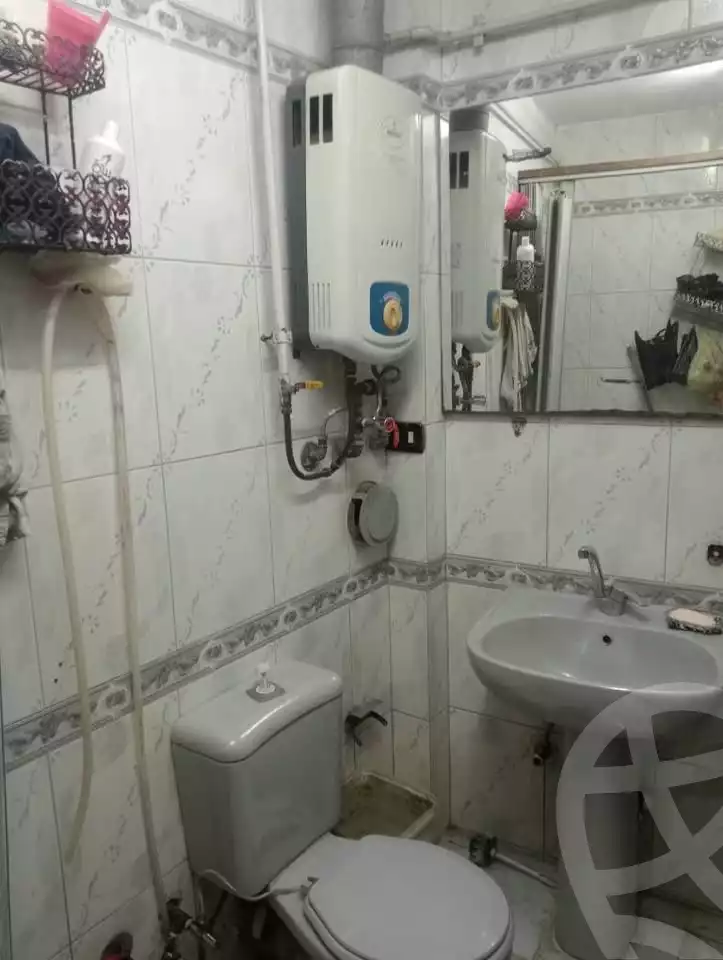 https://aqarmap.com.eg/en/listing/5664855-for-sale-cairo-ain-shams-yaacoub-boutros-st