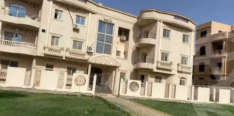 https://aqarmap.com.eg/en/listing/5667054-for-sale-cairo-el-shorouk-lhy-lwl-grb-neighbourhood-2