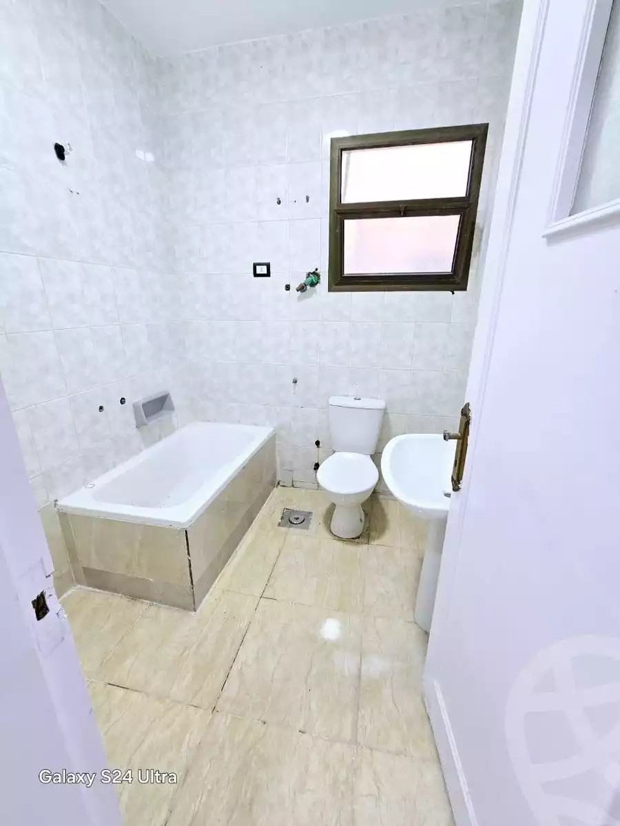 https://aqarmap.com.eg/en/listing/5670226-for-sale-alexandria-l-jmy-shataa-el-nakheel