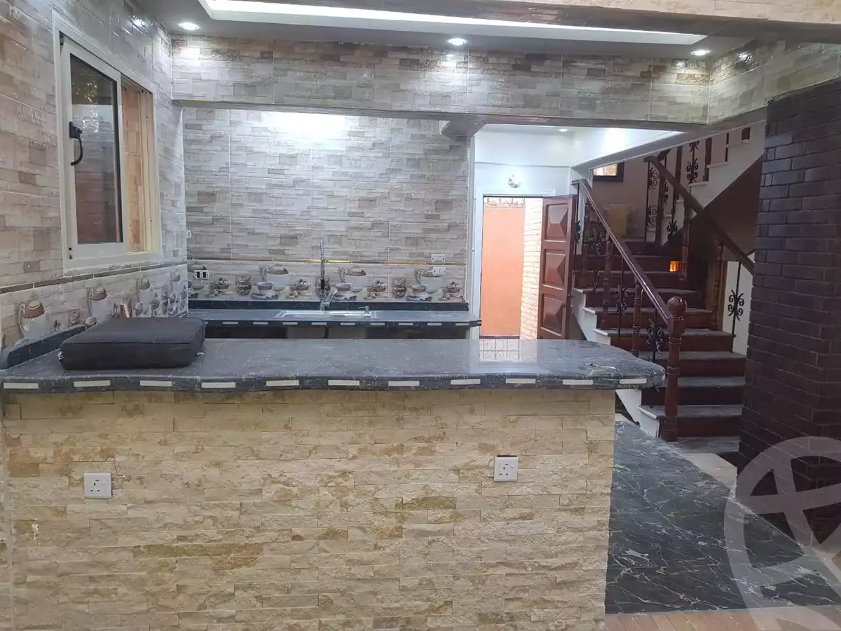 https://aqarmap.com.eg/ar/listing/5673522-for-sale-alexandria-l-jmy-lbytsh-el-hanafeya-st