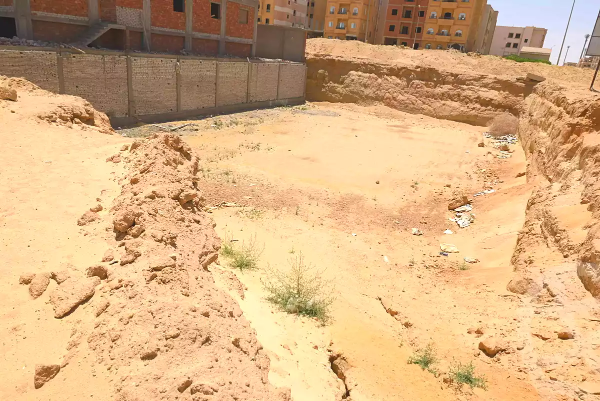 https://aqarmap.com.eg/en/listing/5674520-for-sale-cairo-el-sheikh-zayed-city-lshykh-zyd-ljdyd-vye