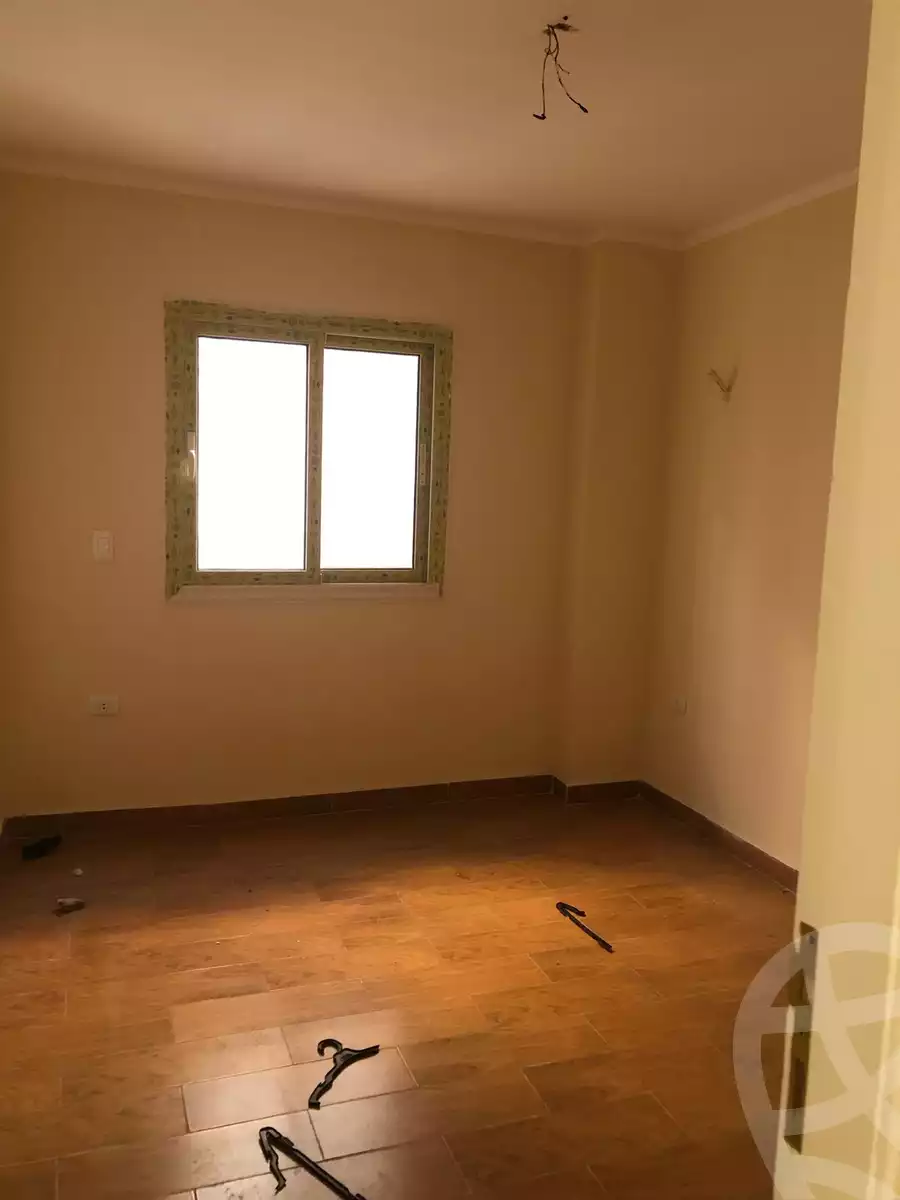 https://aqarmap.com.eg/en/listing/5675472-for-sale-cairo-6th-of-october-el-tawsaat-el-shamalya-hy-2000-qt