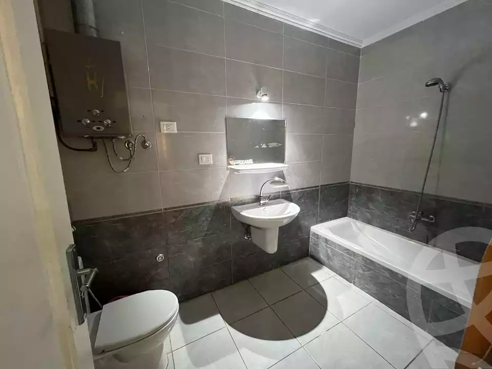 https://aqarmap.com.eg/en/listing/5676000-for-rent-cairo-mokattam-el-hadabah-el-wosta-el-mantaqa-el-khamsa