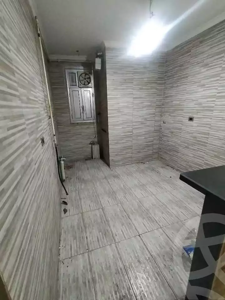 https://aqarmap.com.eg/en/listing/5678369-for-sale-alexandria-zezenia